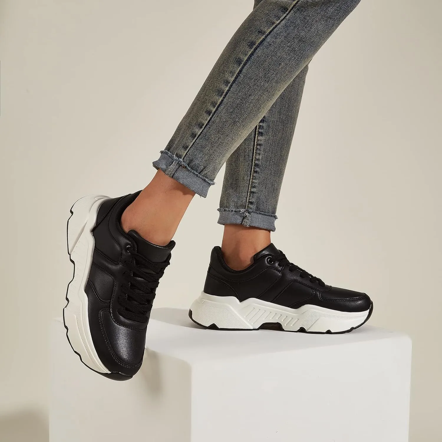 BELOS Women's Platform Chunky Sneakers Fashion Dad Sneakers Casual Lace Up Comfortable Lightweigt Walking Shoes