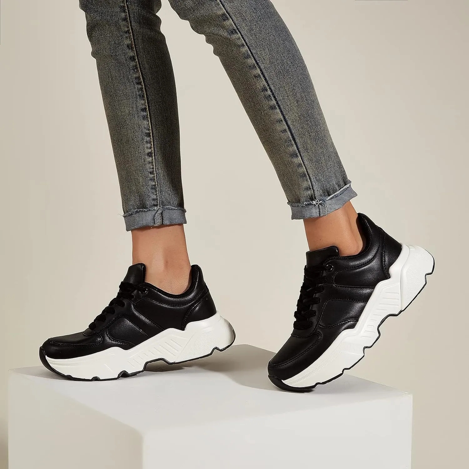 BELOS Women's Platform Chunky Sneakers Fashion Dad Sneakers Casual Lace Up Comfortable Lightweigt Walking Shoes