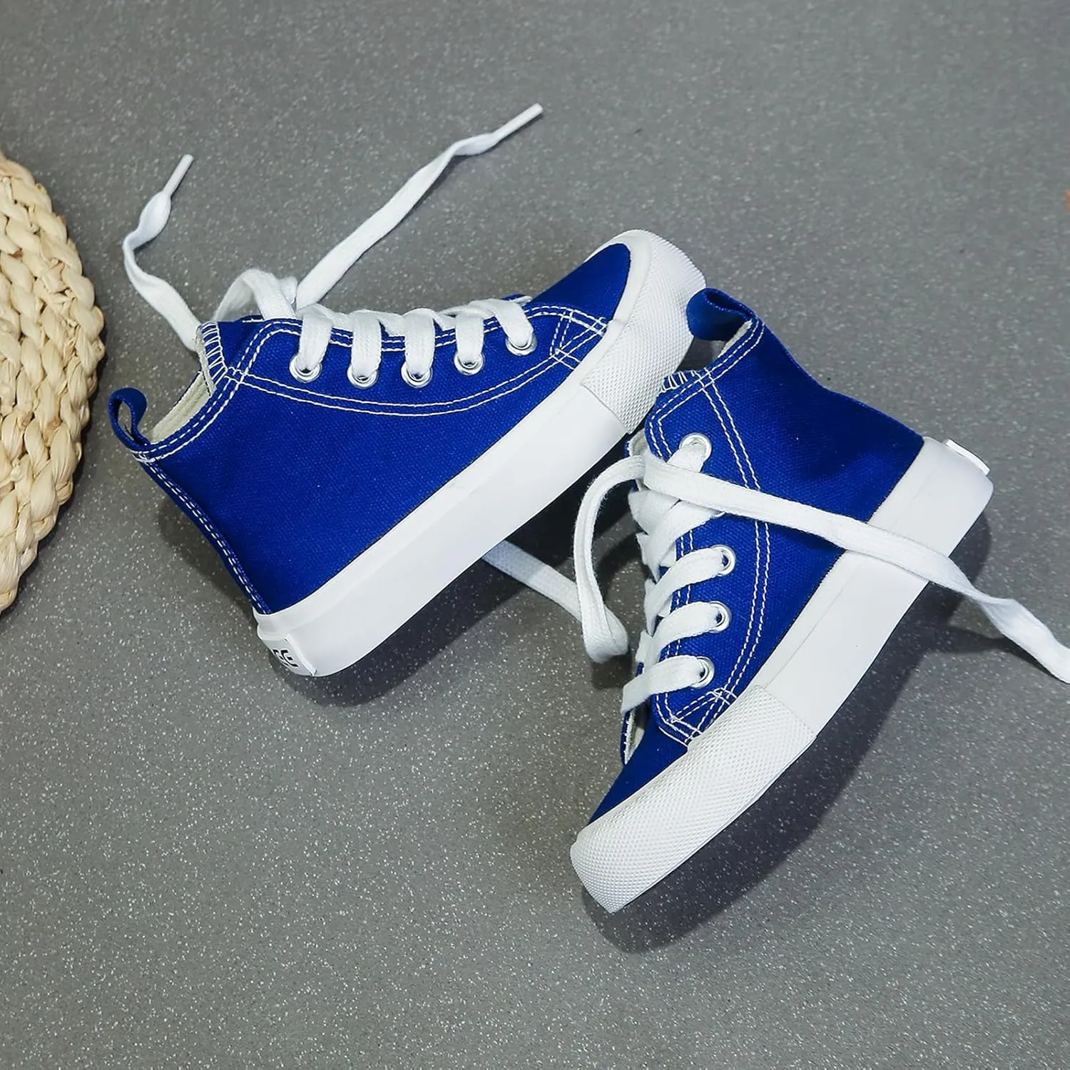 Boys & Girls High Top lace-up Kids' Espadrcanvas Shoes Back-to-School Season Little White Shoes Teen Classic Kids' Sneakers Tennis Shoes Baby Skate Shoes