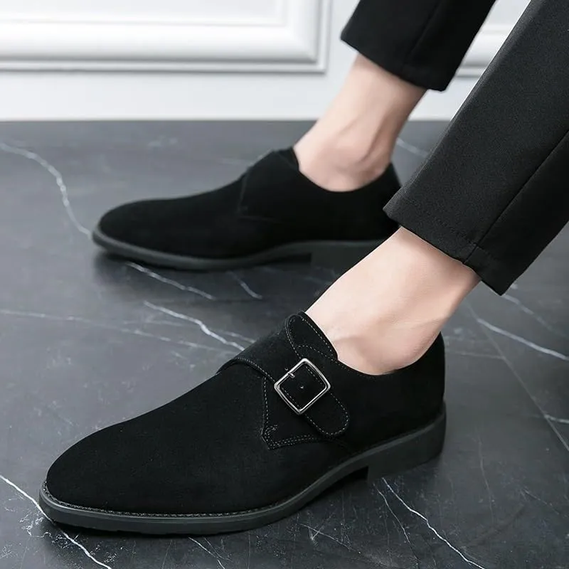 British Fashion Suede Leather Shoes Metal Hasp Monk Shoes British Style Slip On Pointed Toe Moccasins New Wear-Resistant Loafers Shoes