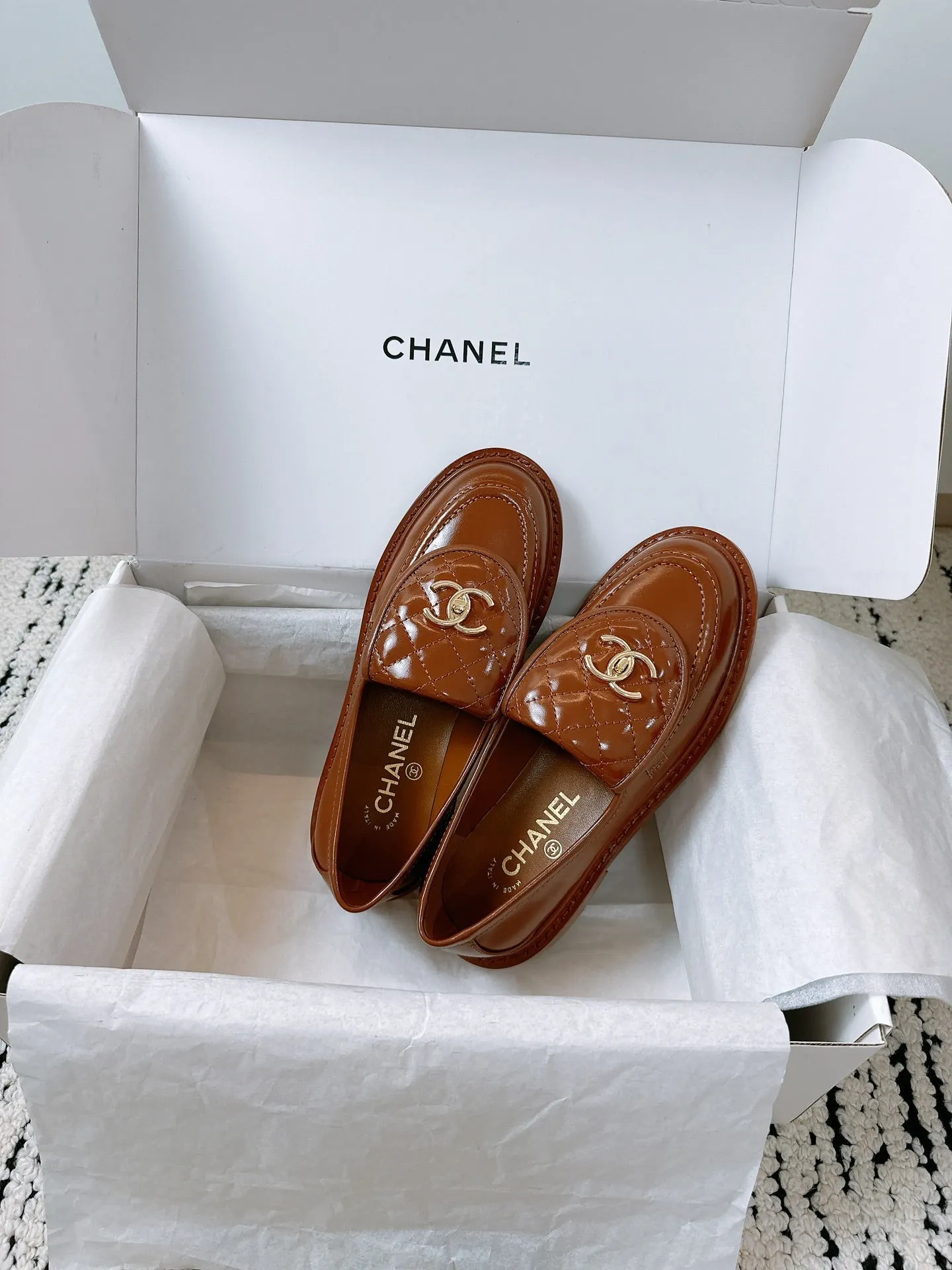 CC Moccasins 25mm In Caramel Glossy Lambskin  144647