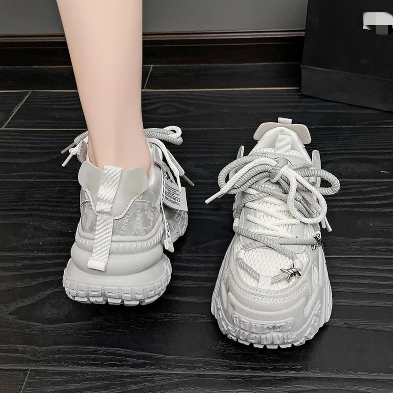 Chunky Sneakers for Women Platform Sneakers Ideal for Streetwalk and Gym Comfortable Casual Lace Up Fashion Tennis Shoes