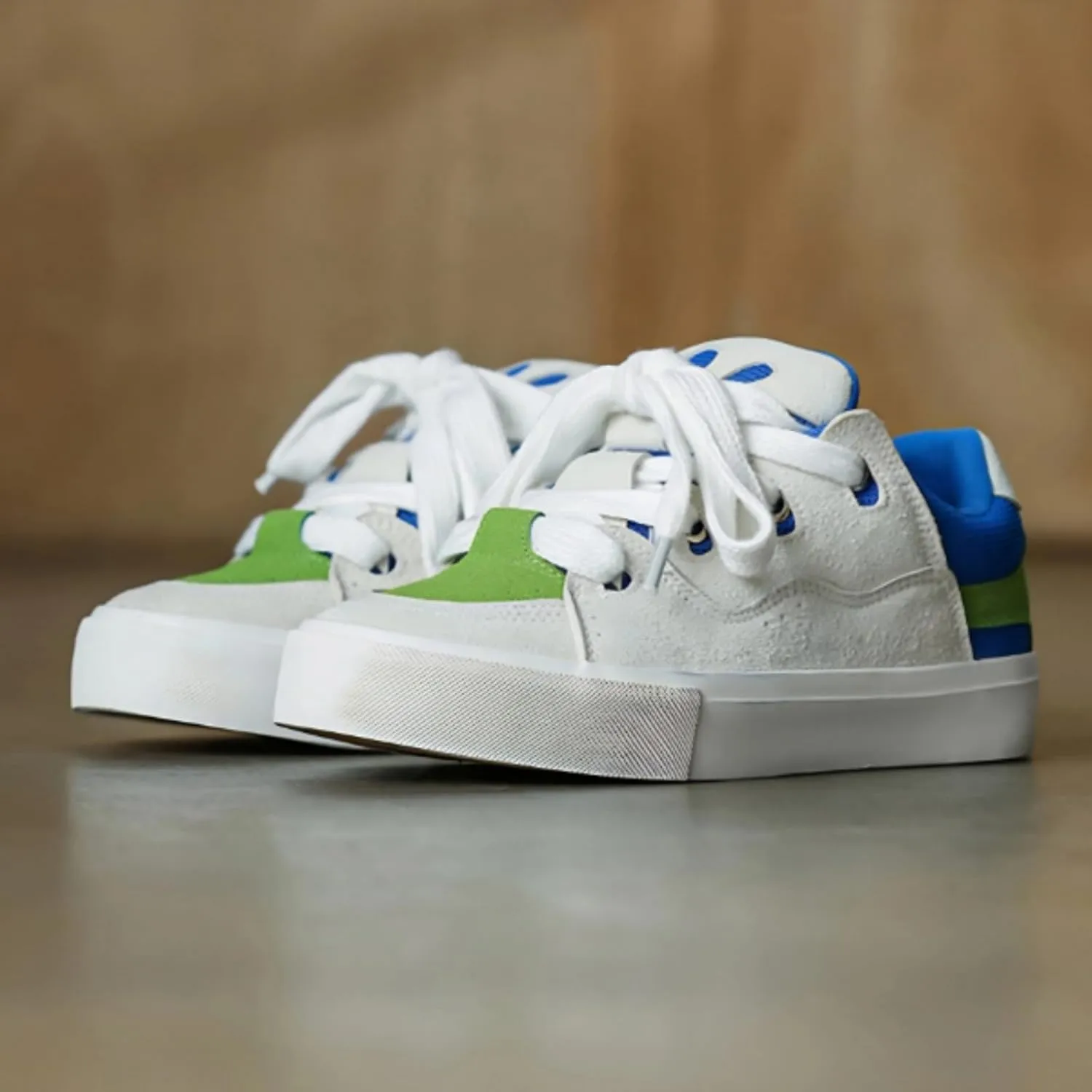Cool Plaid Canvas Sneakers Women Men Fashion Trendy Casual Aesthetic Couple Skateboard Walking Shoes