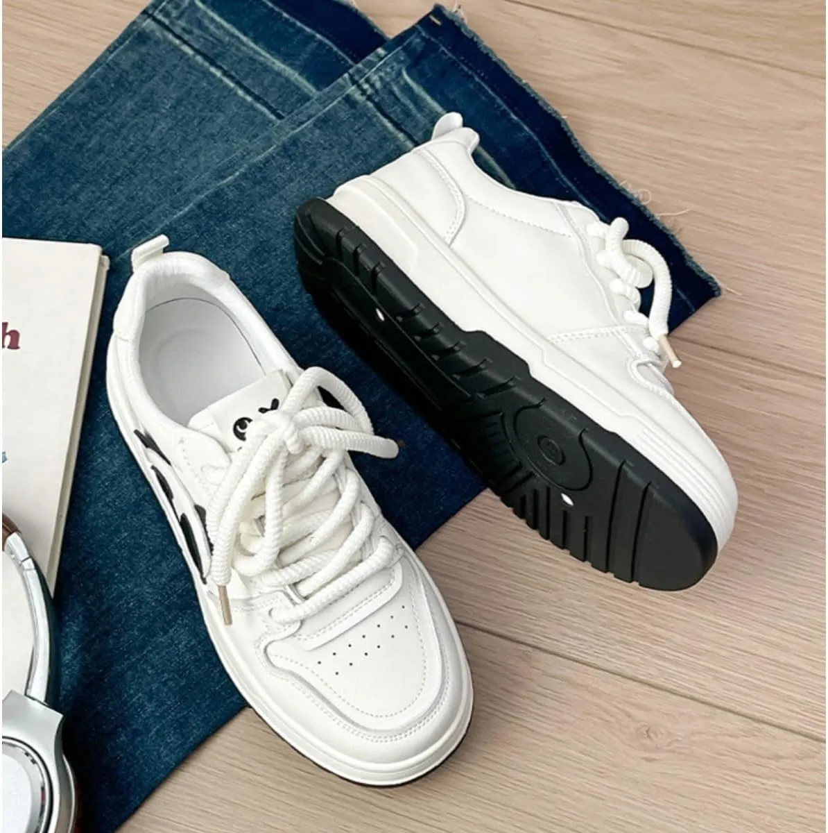Cute Panda Sneakers for Women - White Platform Athletic Shoes with Animal Design, Casual Fashion Comfortable Walking Shoes