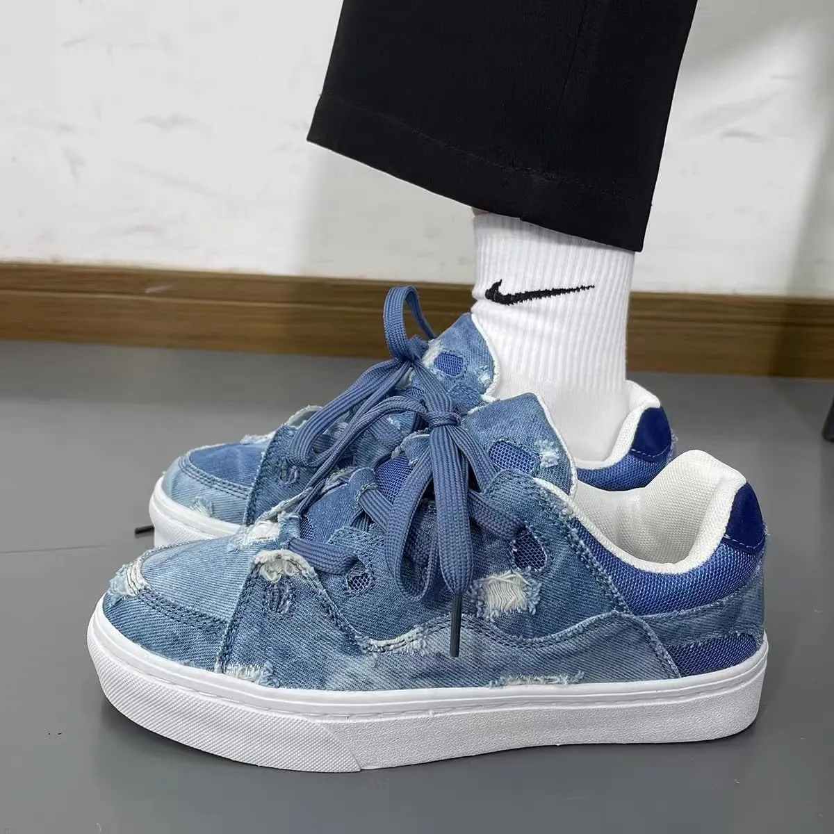 Cute Sneakers for Women Walking Shoes Comfortable Denim Blue Versatile Couples' Style All-Season
