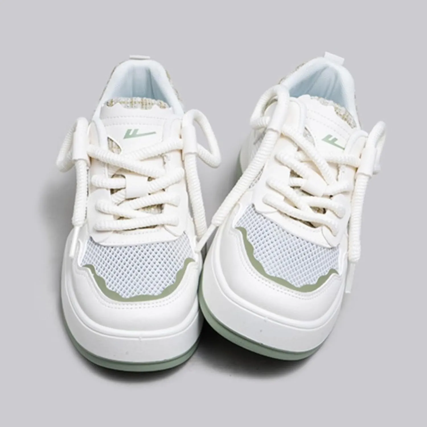 Cute Star Chunky Platform Sneakers for Girls, Breathable Mesh, Y2K Fashion College Preppy Style Trainers, Height Boost