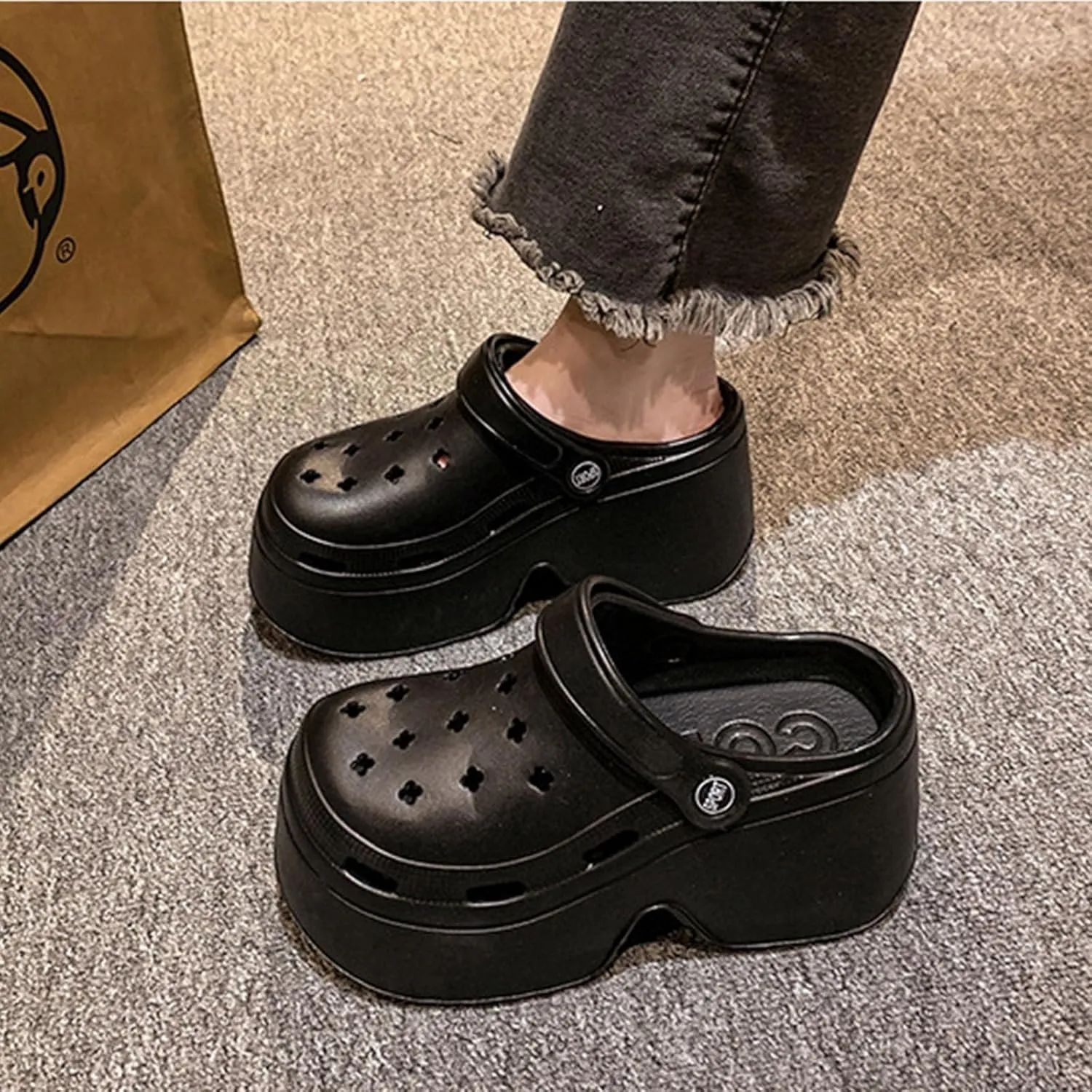 Fashion Women's Platform Clogs Anti Slip Slippers Beach Sandals Gardeners Clogs High Heeled Mule Slippers Gardening Shoes Sandals