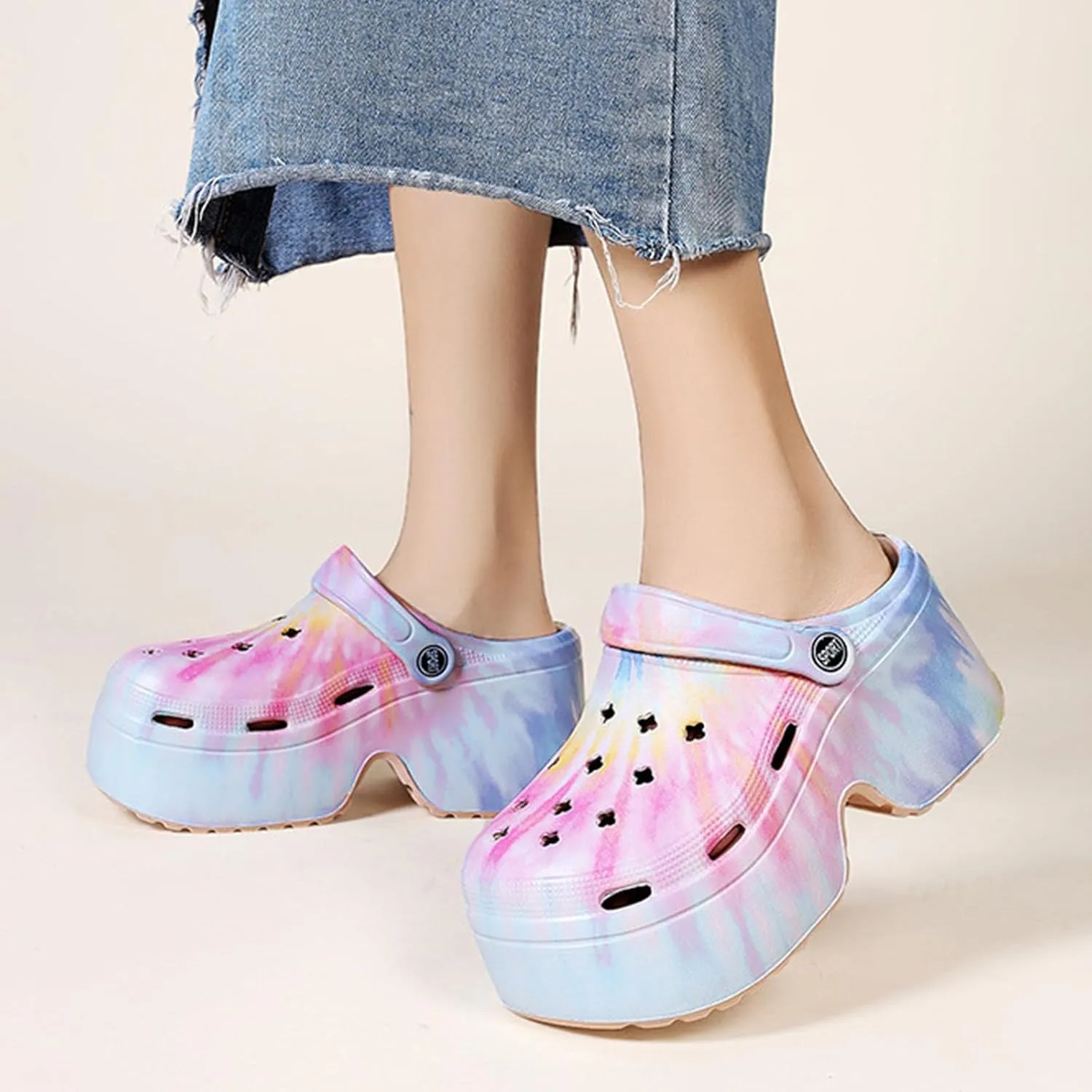 Fashion Women's Platform Clogs Anti Slip Slippers Beach Sandals Gardeners Clogs High Heeled Mule Slippers Gardening Shoes Sandals