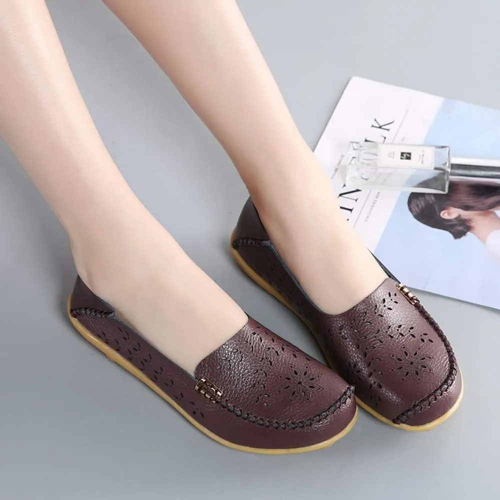 FolHaoth Women's Leather Loafers Slip On Comfortable Walking Flats Casual Round Toe Moccasins Wild Breathable Nurse Driving Fashion Soft Shoes