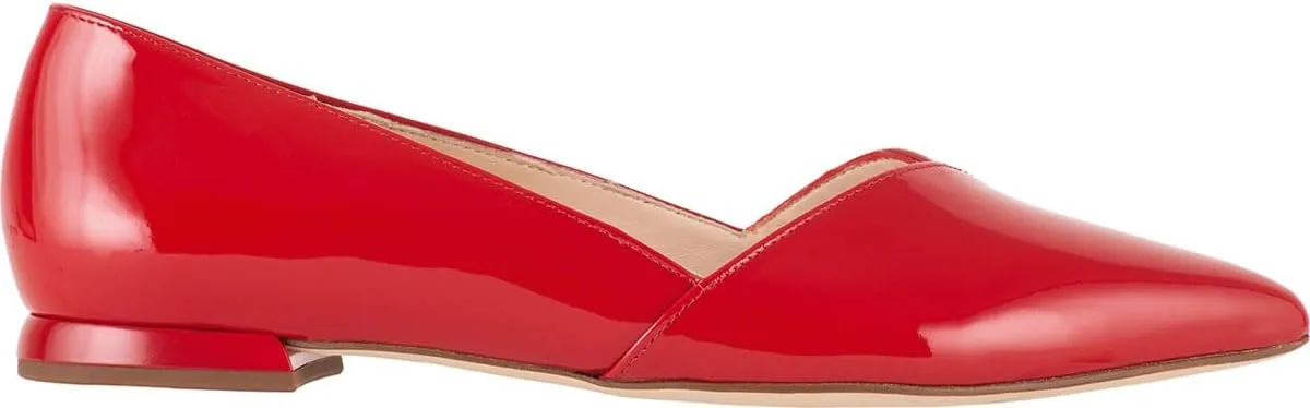 HÖGL Women's Closed Toe Ballet Flats