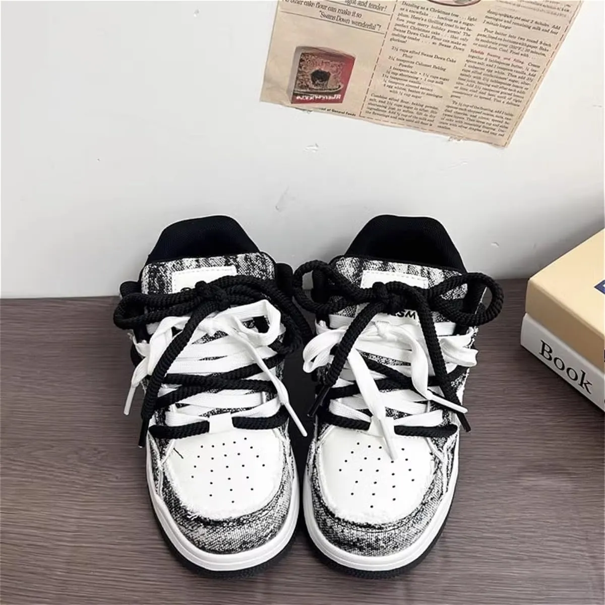 Lake Blue Retro Unisex Platform Sneakers - Distressed Aesthetic Casual Streetwear Shoes for Men & Women Trendy Comfort