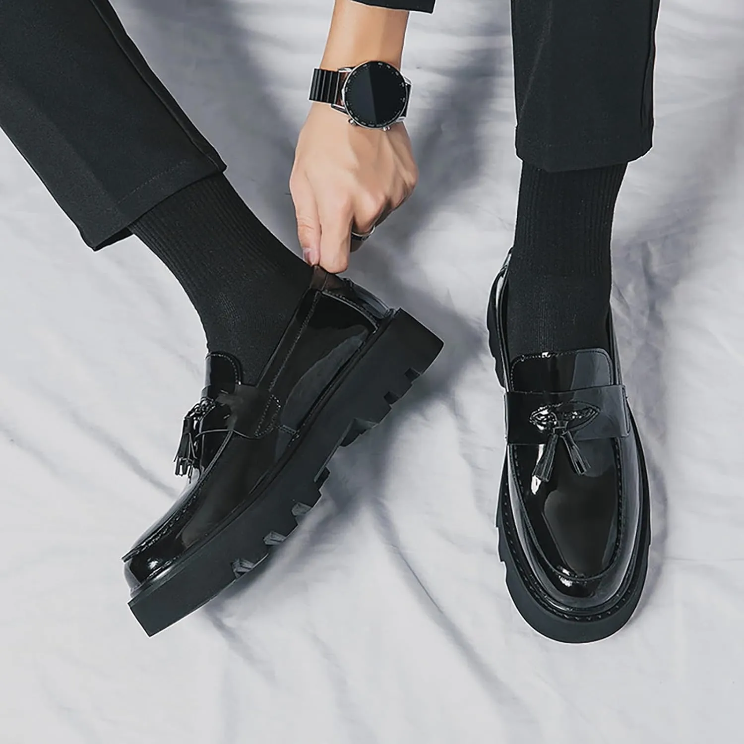 Men's Black Patent Leather Platform Loafers Slip-On Dress Shoes with Tassel, Non-Slip Lug Sole Round Toe Penny Formal Shoes for Business Work & Daily