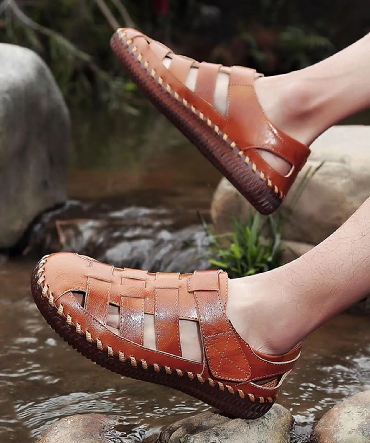 Mens Leather Hiking Sandals Closed Toe Walking Sandals Waterproof Sports Outdoor Trekking Sandals Summer Beach Shoes