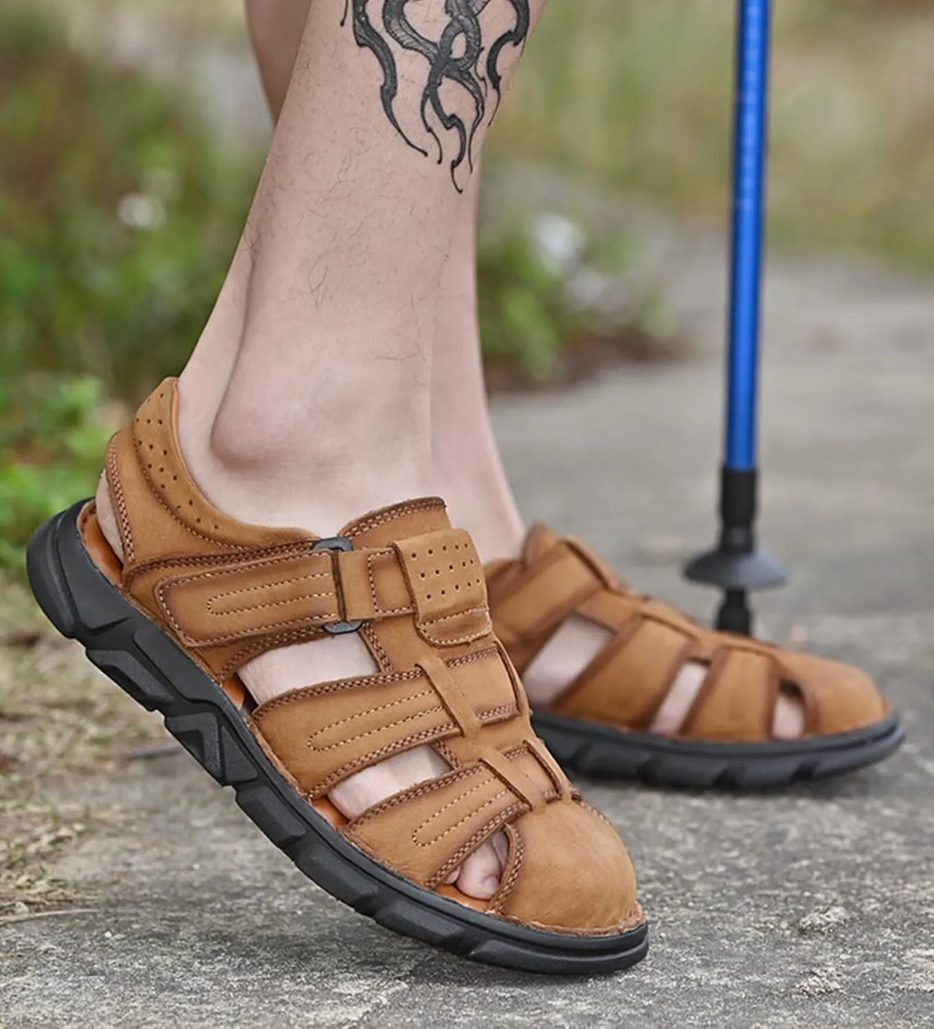 Men's Outdoor Closed Toe Sandals Athletic Sport Sandals Summer Beach Shoes Walking Hiking Trekking Driving Sandals Leather Fisherman Sandals