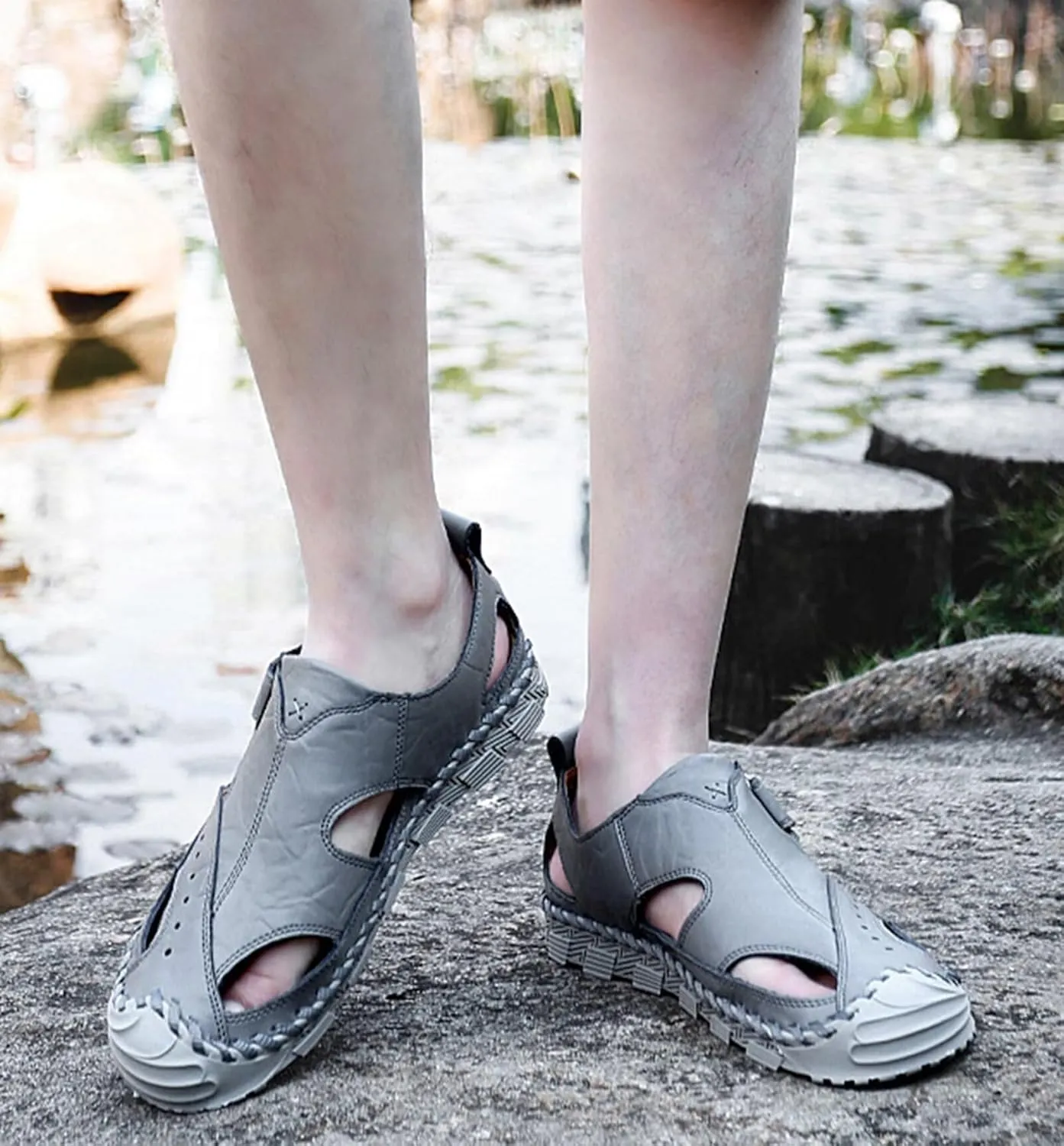 Men's Outdoor Leather Sandals Closed Toe Sandals Summer Beach Shoes Casual Trekking Hiking Walking Sandals Sports Sandals