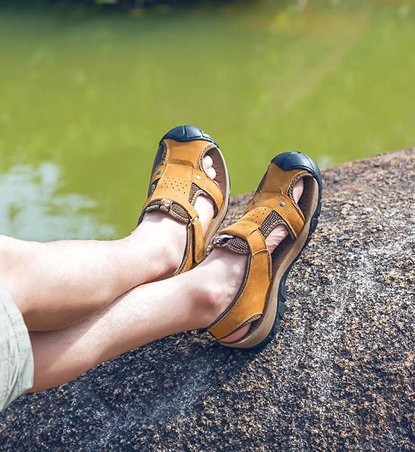 Mens Walking Sandals Outdoor Hiking Sandals Beach Sandals Trekking Shoes Closed Toe Casual Sandals Summer Spring