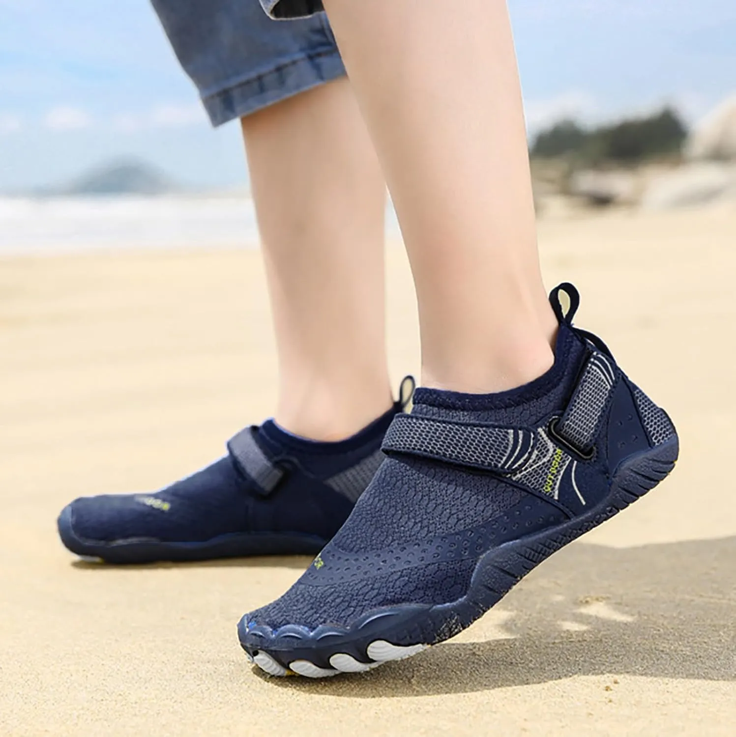Mens Water Shoes Wide Width Non Slip Athletic Footwear Wide Toe Water Shoes Barefoot