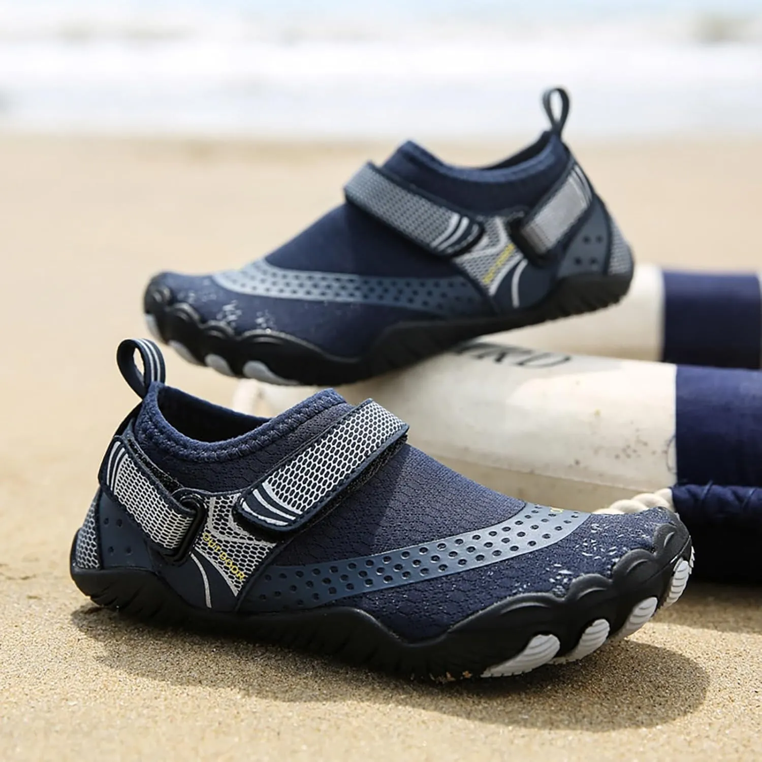 Mens Water Shoes Wide Width Non Slip Athletic Footwear Wide Toe Water Shoes Barefoot