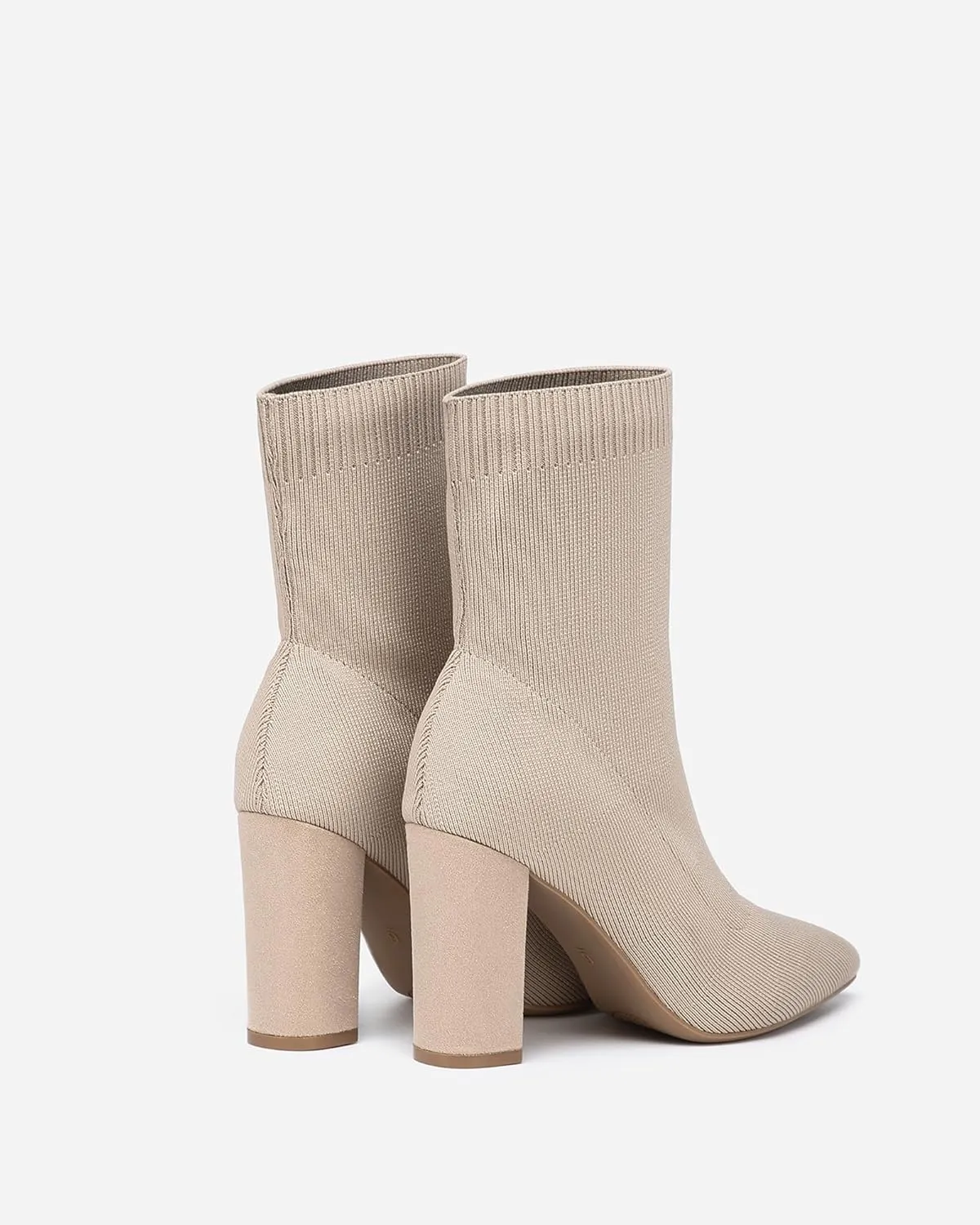 Mousse FIT Women’s Minimalist Pointed Toe Chunky Heeled Ankle Boots