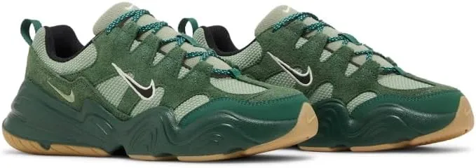 Nike Women's Low-top Sneakers