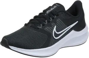 NIKE Women's Sports Flats, 10.5 US