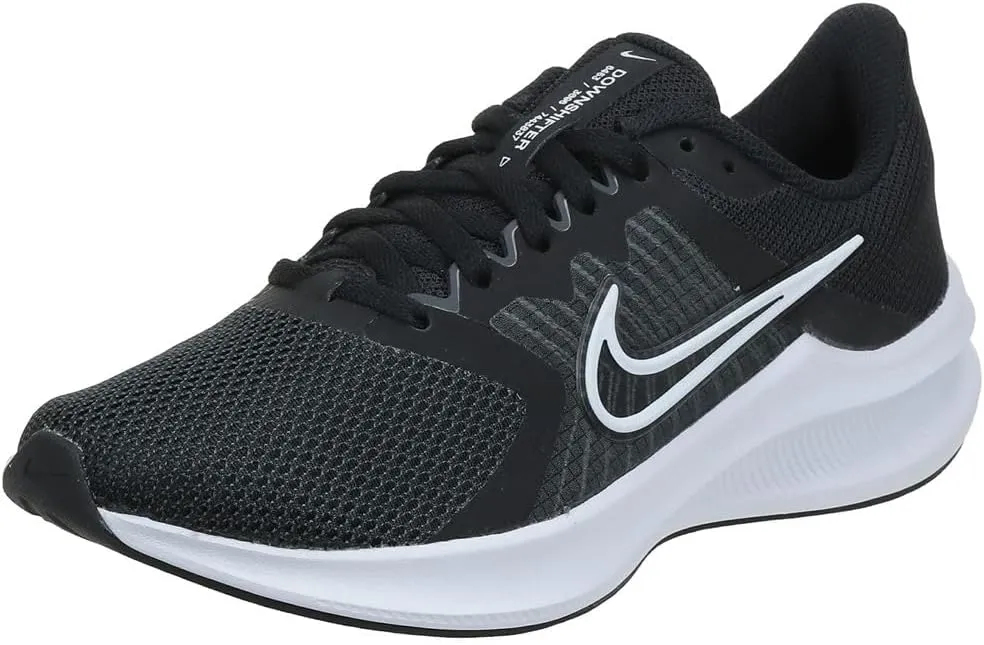 NIKE Women's Sports Flats, 10.5 US