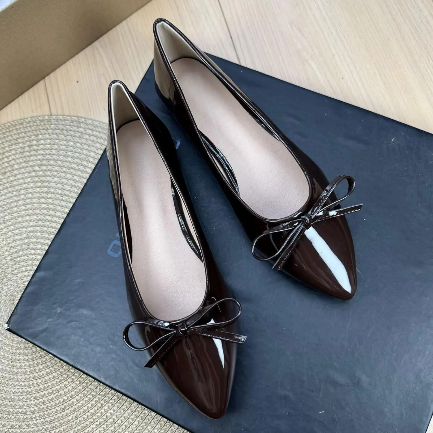 SAILING LU Crystals Dress Shoes Womens Pointy Toe Ballet Flats Shoes Wear to Work Slip On Moccasins