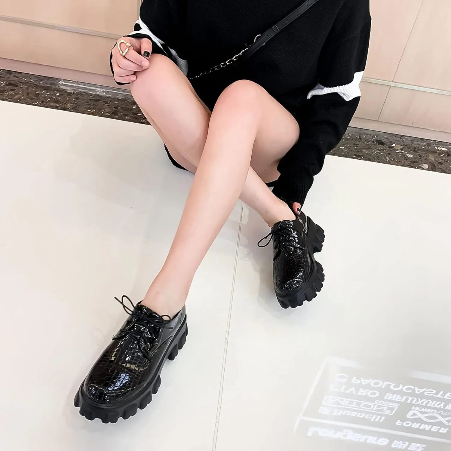 SEIFIN Women's Patent Leather Chunky Heel Platform Oxfords Creeper Lug Sole Shoes Height Increase Gothic Lace Up Pumps