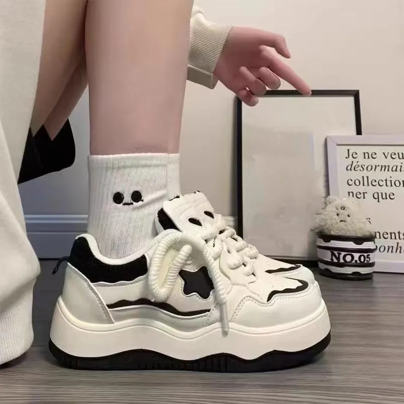 Star Platform Sneakers for Women - Chunky Cute Aesthetic Shoes, Thick Sole Anti-Slip Comfort US 4-8 (Gifts, Charms)