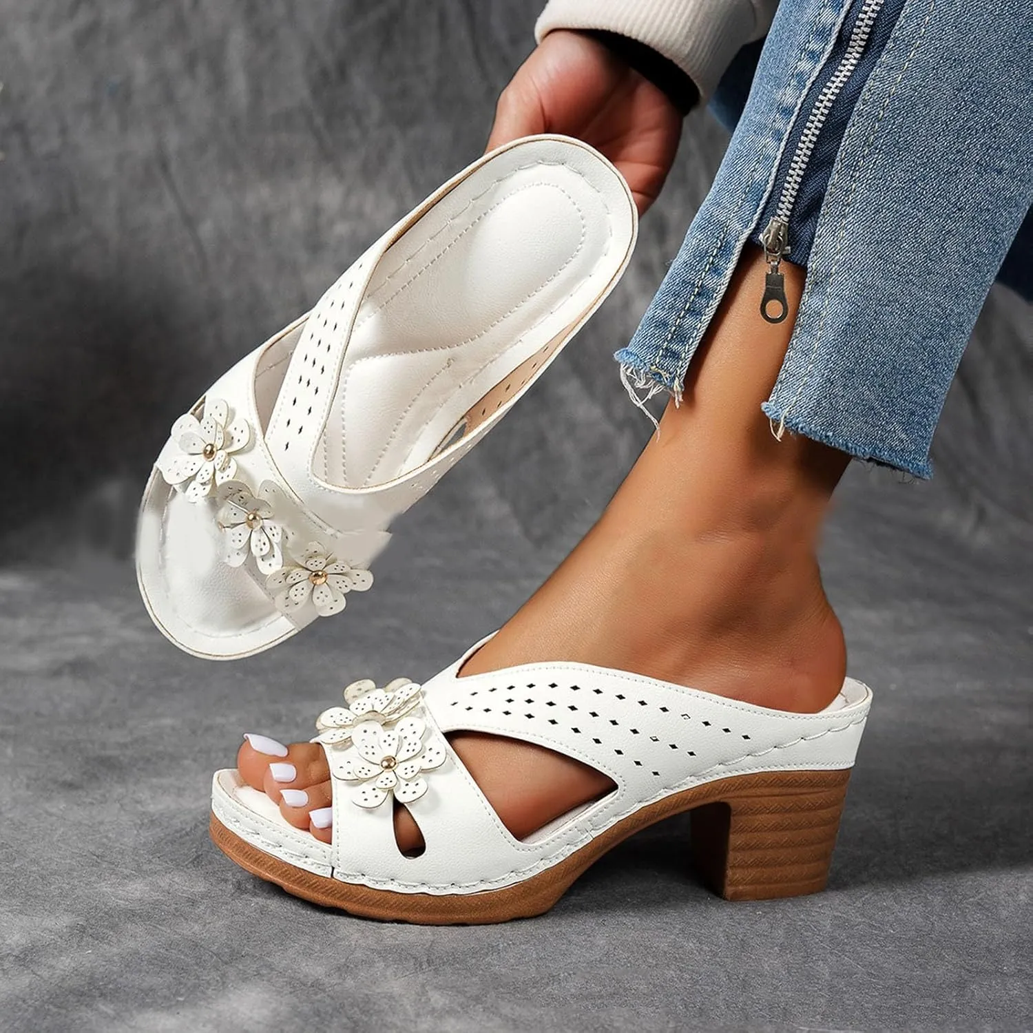 Thick Heel Fish Mouth Thick Sole Women's Slippers Fashionable Casual Leather Outer Chunky Heel Sandals for Women Wide