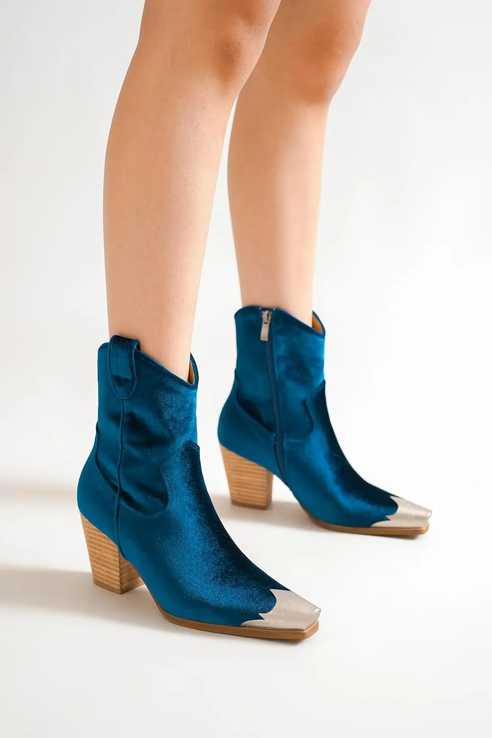 Western Metal Toe Ankle Boots Cowboy Boots for Women Cowgirl Boots Pointed Toe Zipper Boots Stacked Heel Boots