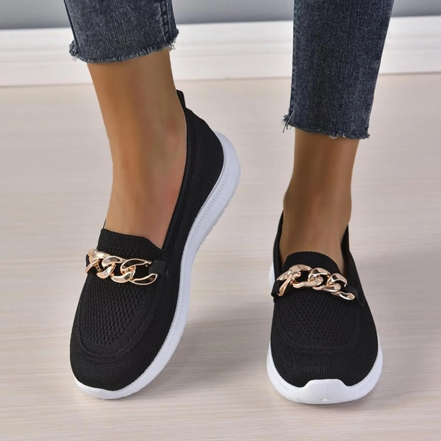 Women Casual Slip On Sneakers Lightweight Walking Shoes Comfortable Canvas Flats Non Slip Breathable Loafers
