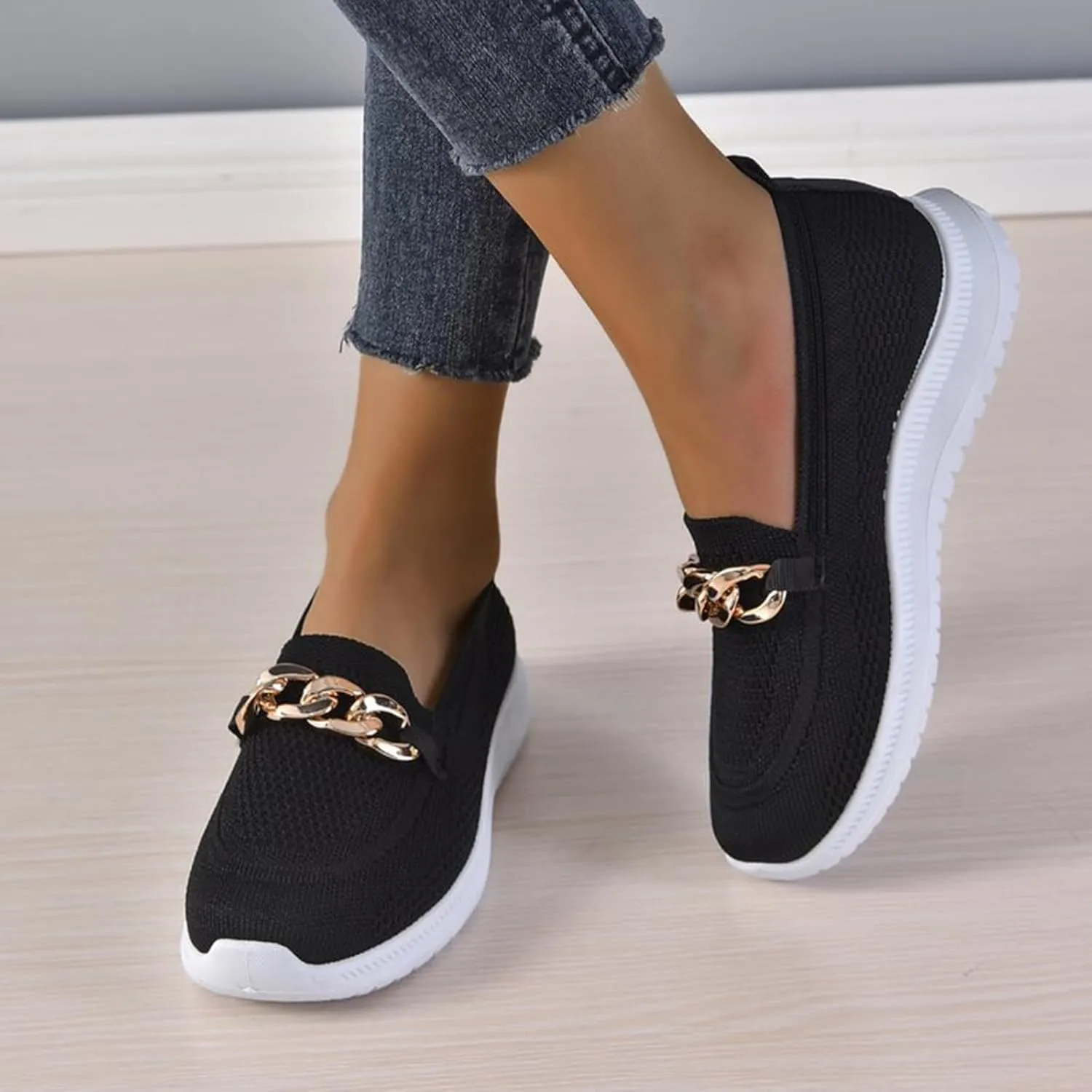 Women Casual Slip On Sneakers Lightweight Walking Shoes Comfortable Canvas Flats Non Slip Breathable Loafers