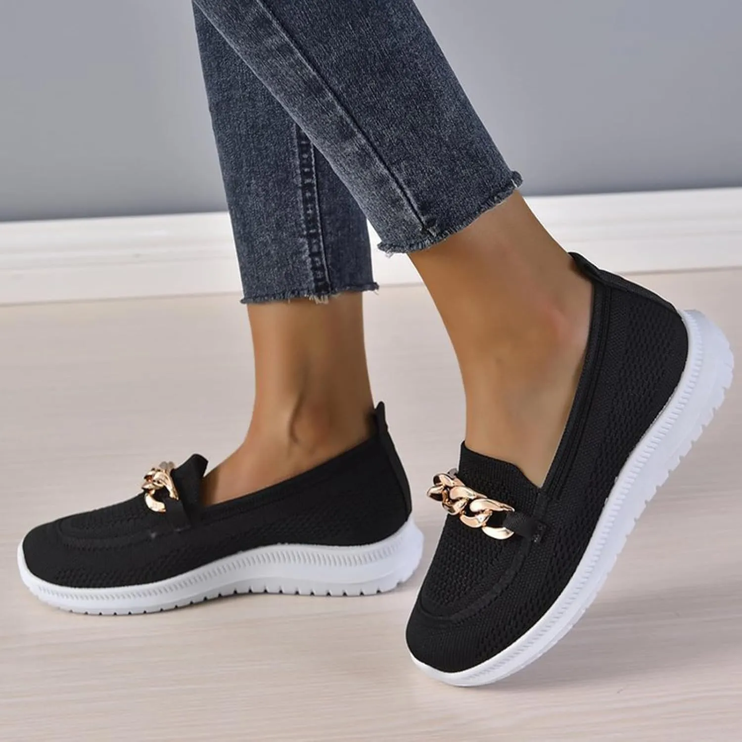 Women Casual Slip On Sneakers Lightweight Walking Shoes Comfortable Canvas Flats Non Slip Breathable Loafers