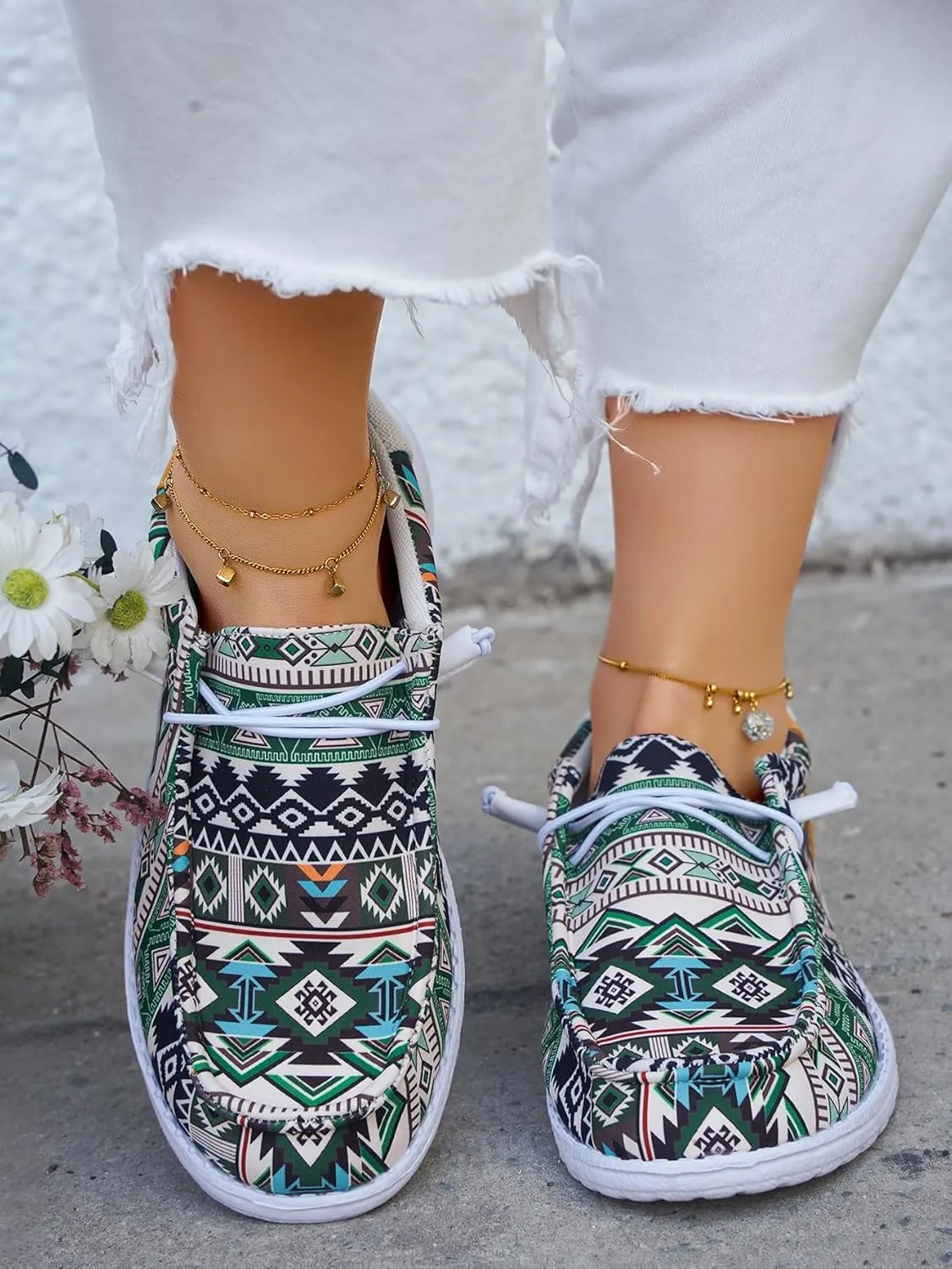 Women's Bohemian Design Sneakers Loafers Lace-up Adjustable Artistic Geometric Patterns Canvas Cushion Sole Orthopedic Reduces Fatigue Casual Comfy Daily Drive Wear