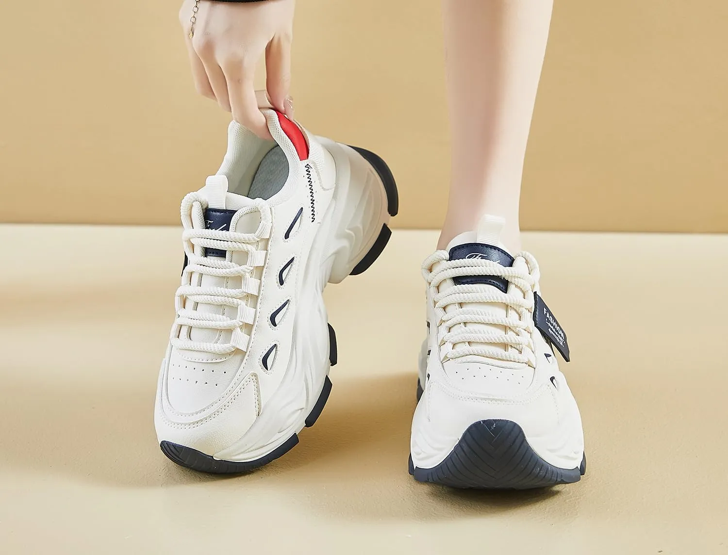 Women's Casual Platform Sneakers Y2K Cute Comfort Walking Shoes Sport Work Campus