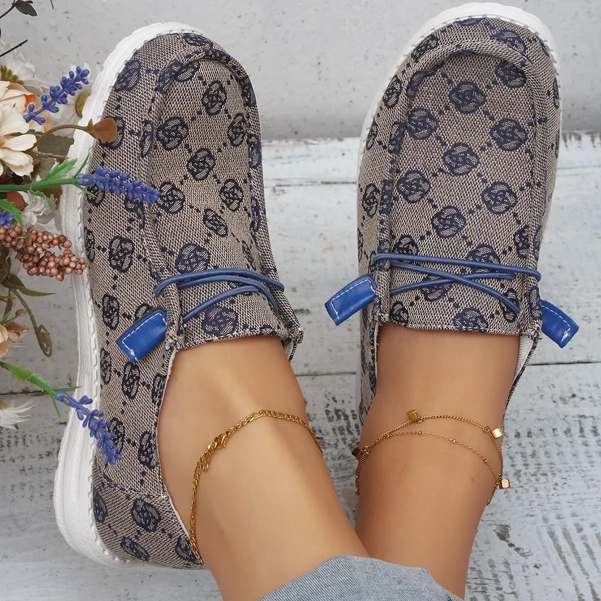 Women's Comfortable Easy Slip On Loafers Shoes Flower Print Lightweight Deck Boat Shoes Elastic Laces Outdoor Flat Walking Shoes Breathable Canvas Sneaker Driving Shoes US Size 6-7-8-9-10.5-11