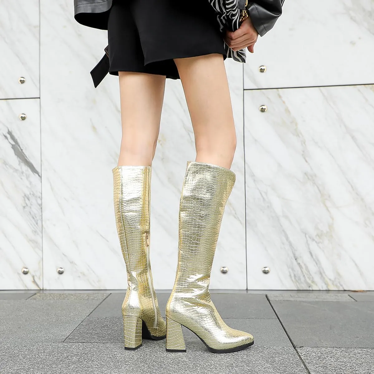 Women's Crocodile Chunky Heel Pointed toe Side Zipper Knee High Boots Faux Leather Tall Boots Soft Fur Lining Comfortable Stylish Winter Boots