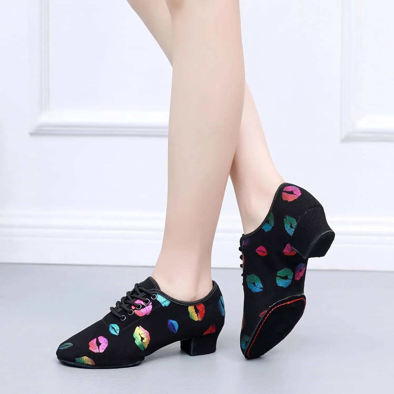 Women's Dance Shoes Colorful Lips Canvas Jazz Ballroom Practice Teaching Shoes Rhythm Latin Salsa Professional Dance Sneakers