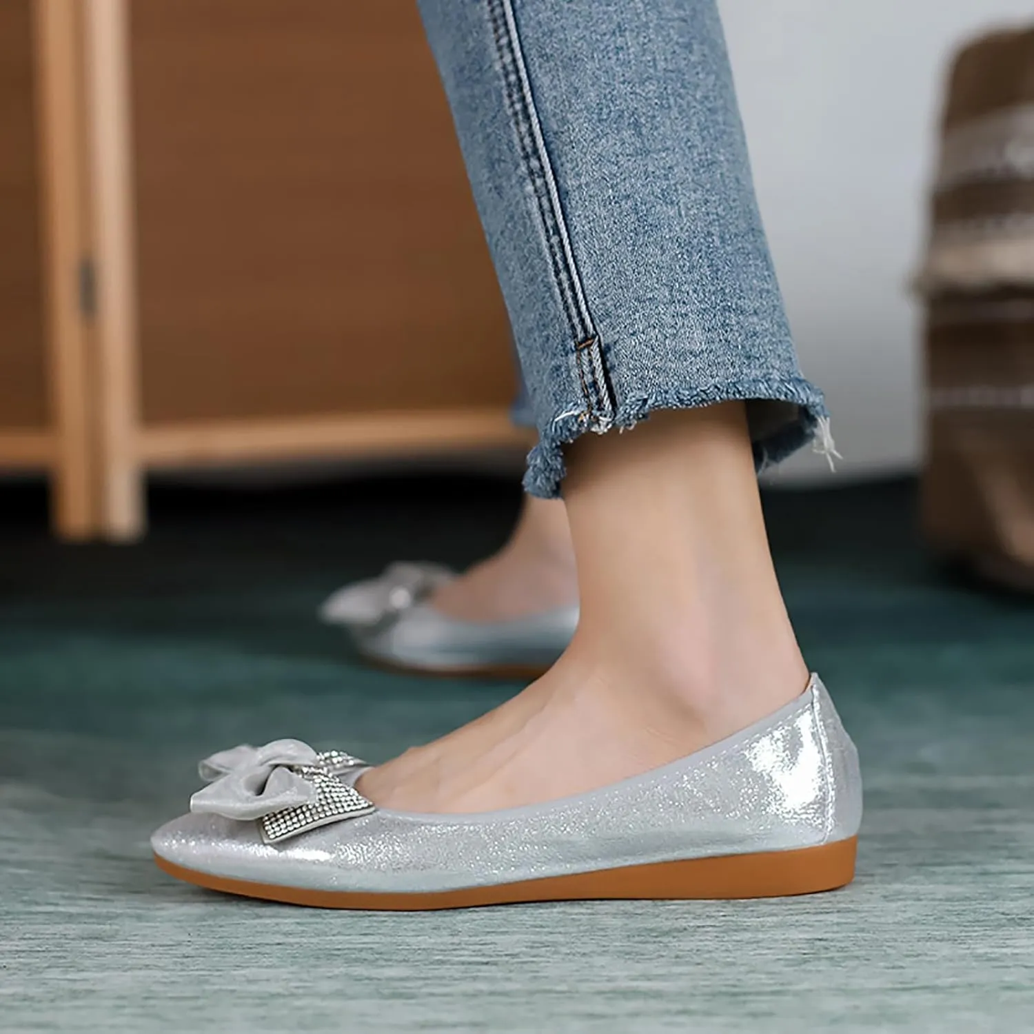 Women's Flats, Foldable Ballet Flats for Women, Fashion Bow Tie Pionted Toe Comfort Lightweight Slip-On Dress Shoes