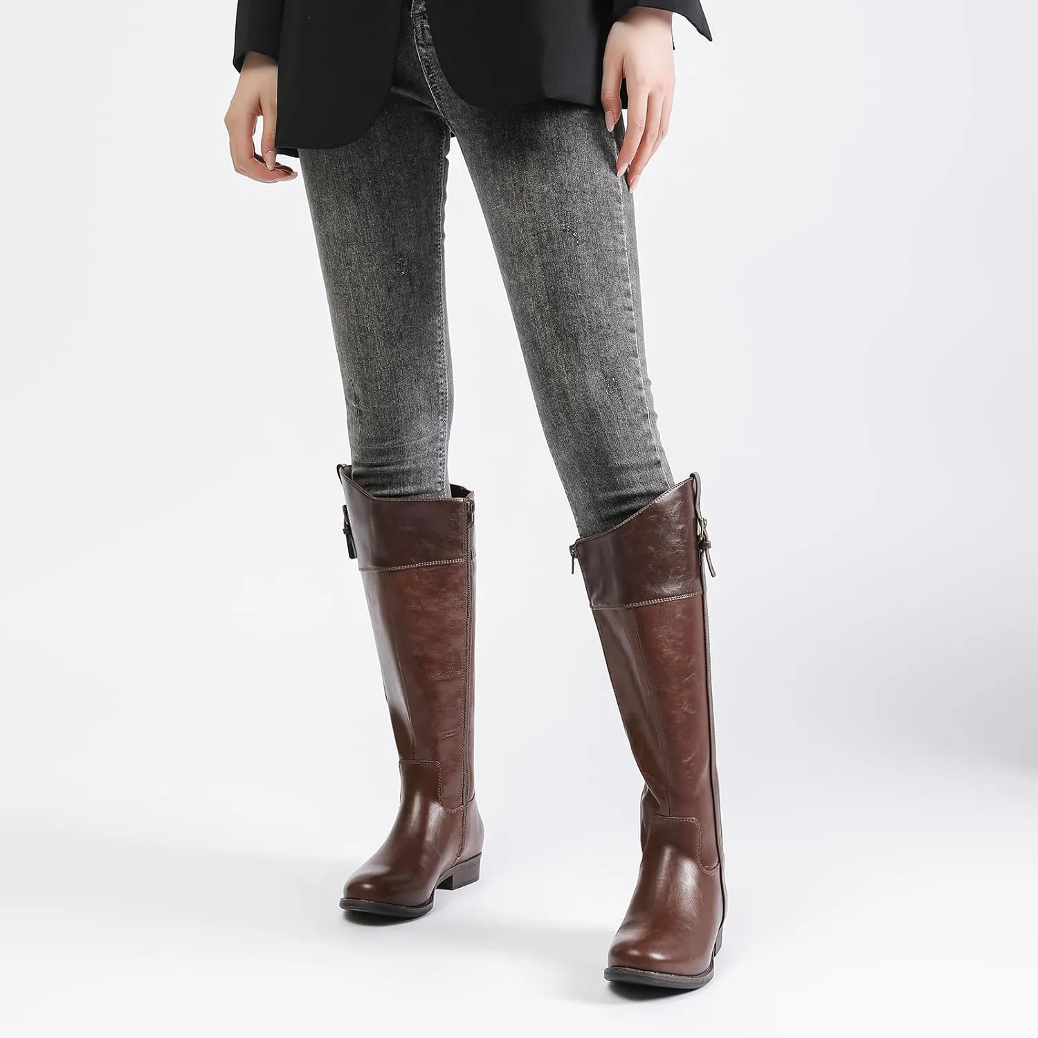 Women's Knee High Boots Wide Calf Comfortable Riding Combat Flat Boots and Fashionable for Fall and Winter Wear for Women.