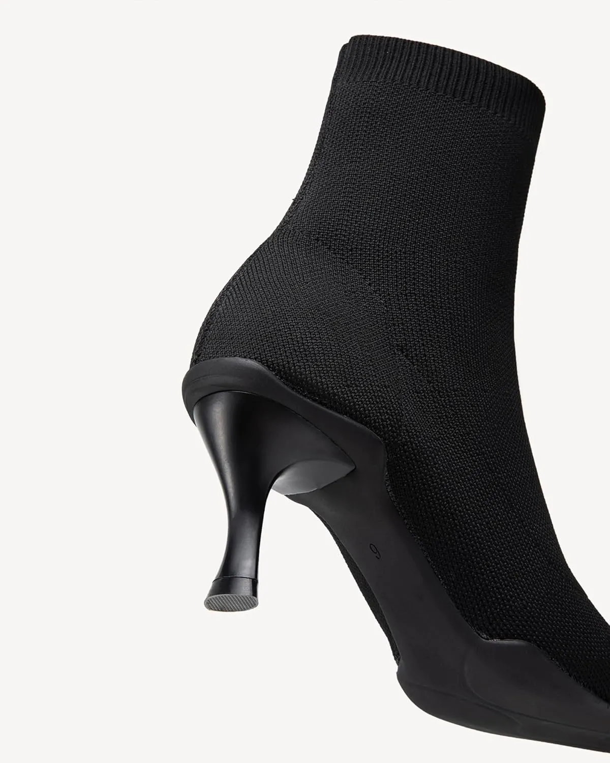 Women‘s Minimalist Pointed Toe Ankle Boots