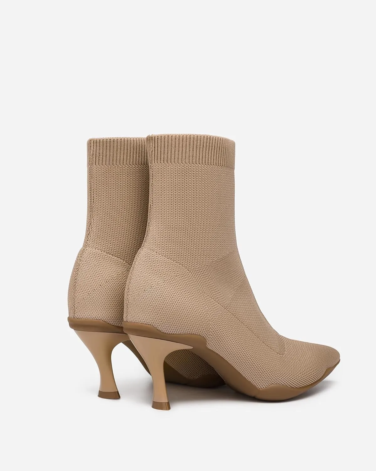 Women‘s Minimalist Pointed Toe Ankle Boots