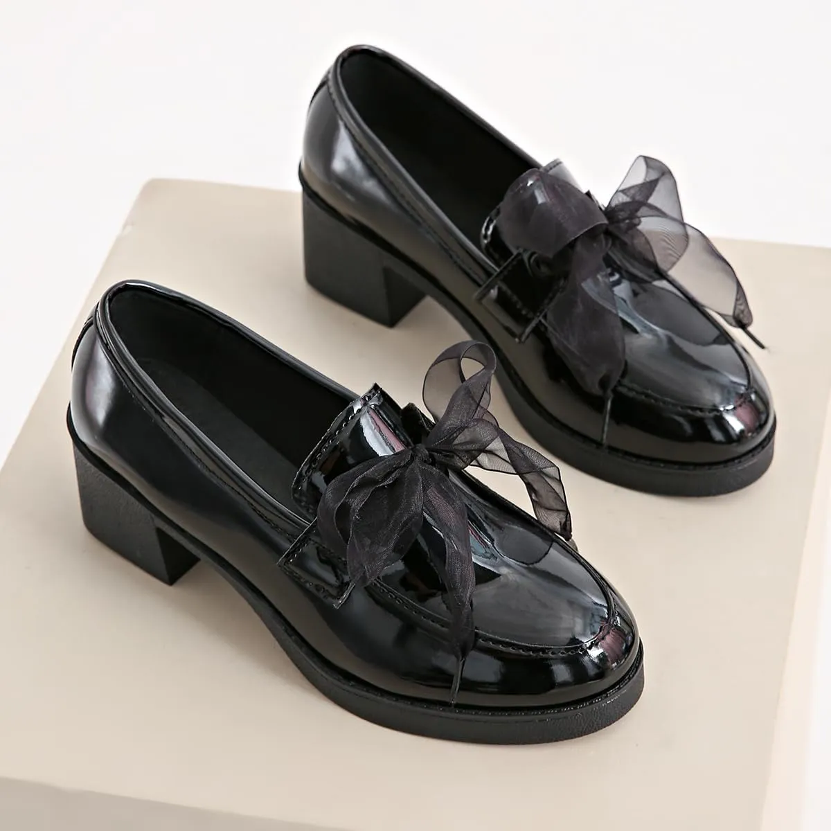 Women's Patent Leather Slip-On Penny Loafers Flats Bow Slip-On Stylish Loafers Dress Shoes