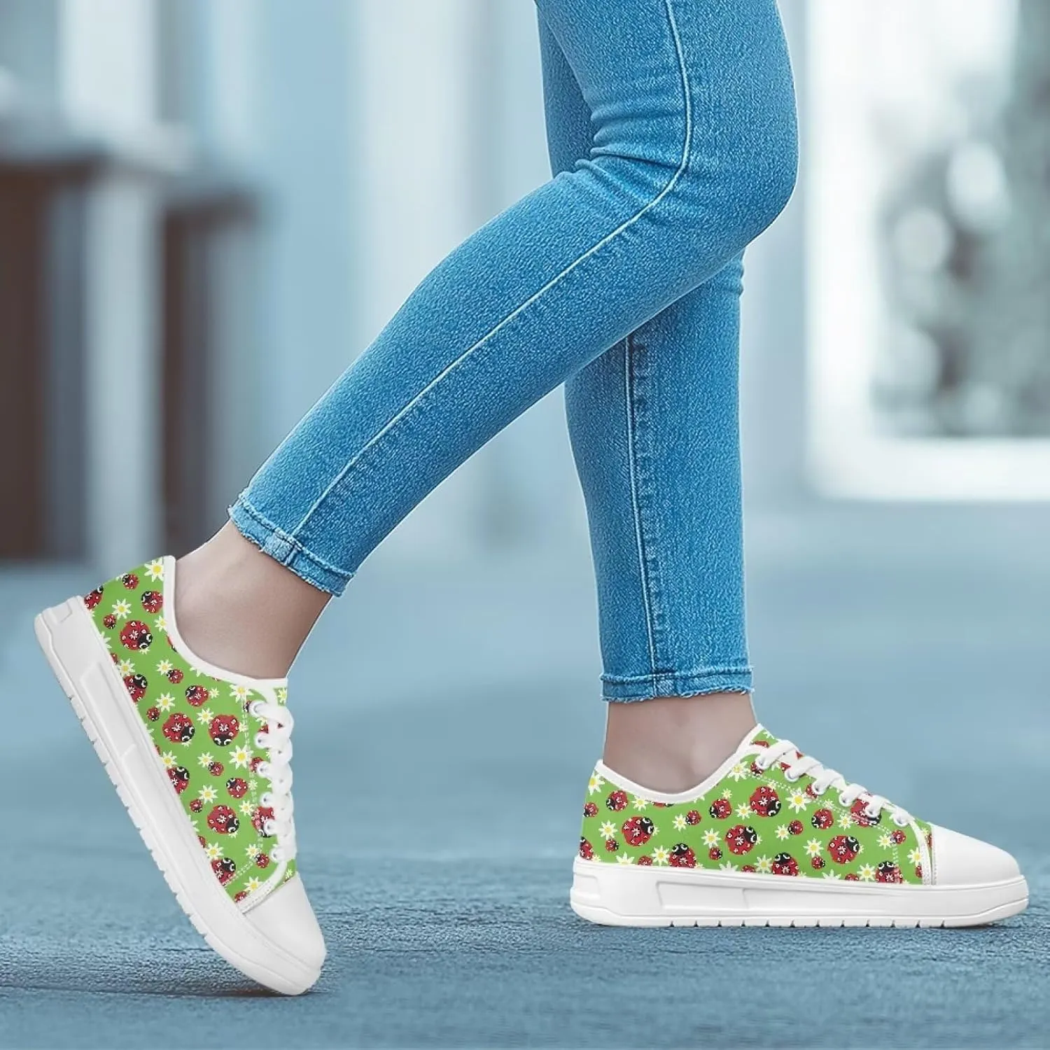 Women’s Slip on Canvas Shoes Classic Arch Support Sneakers Loafers Shoes Casual Fashion Low-Top Slip Ons US 5.5-13.5