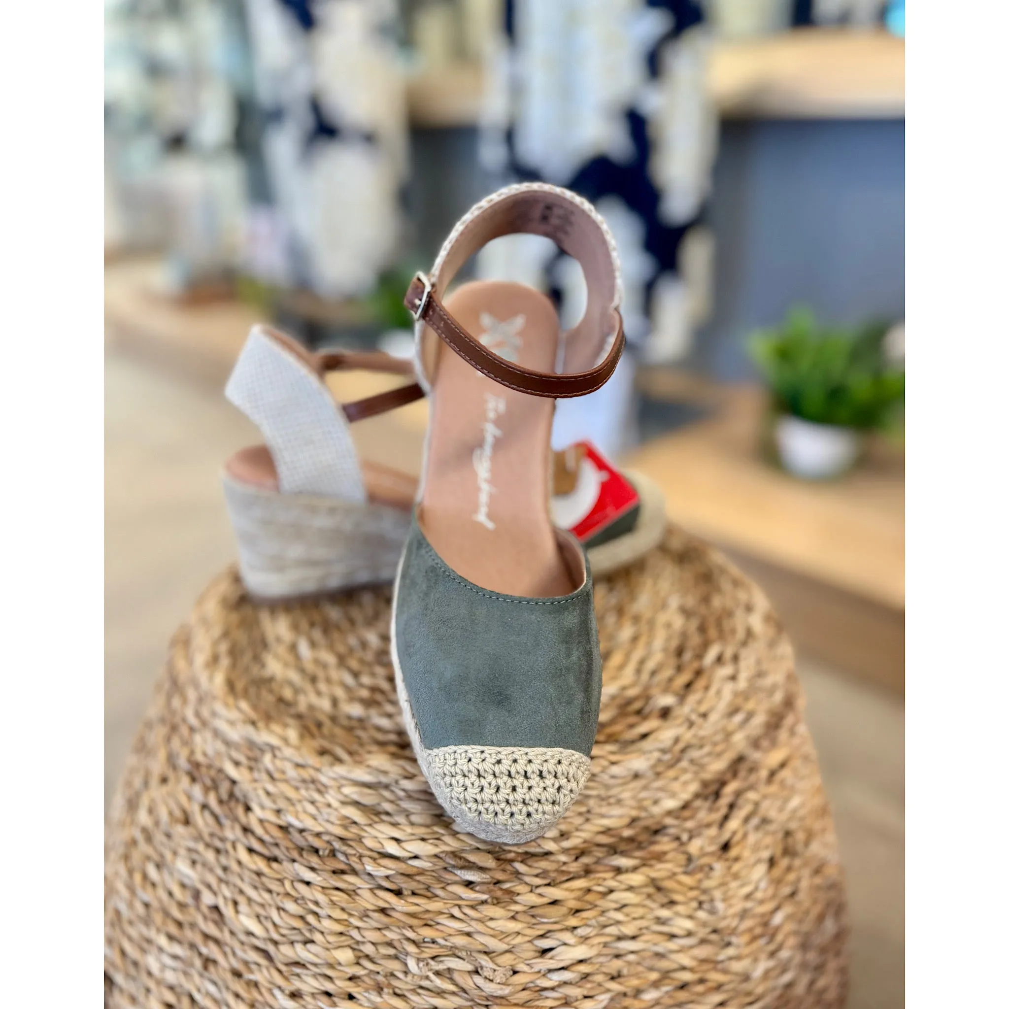 XTI Khaki Espadrilles