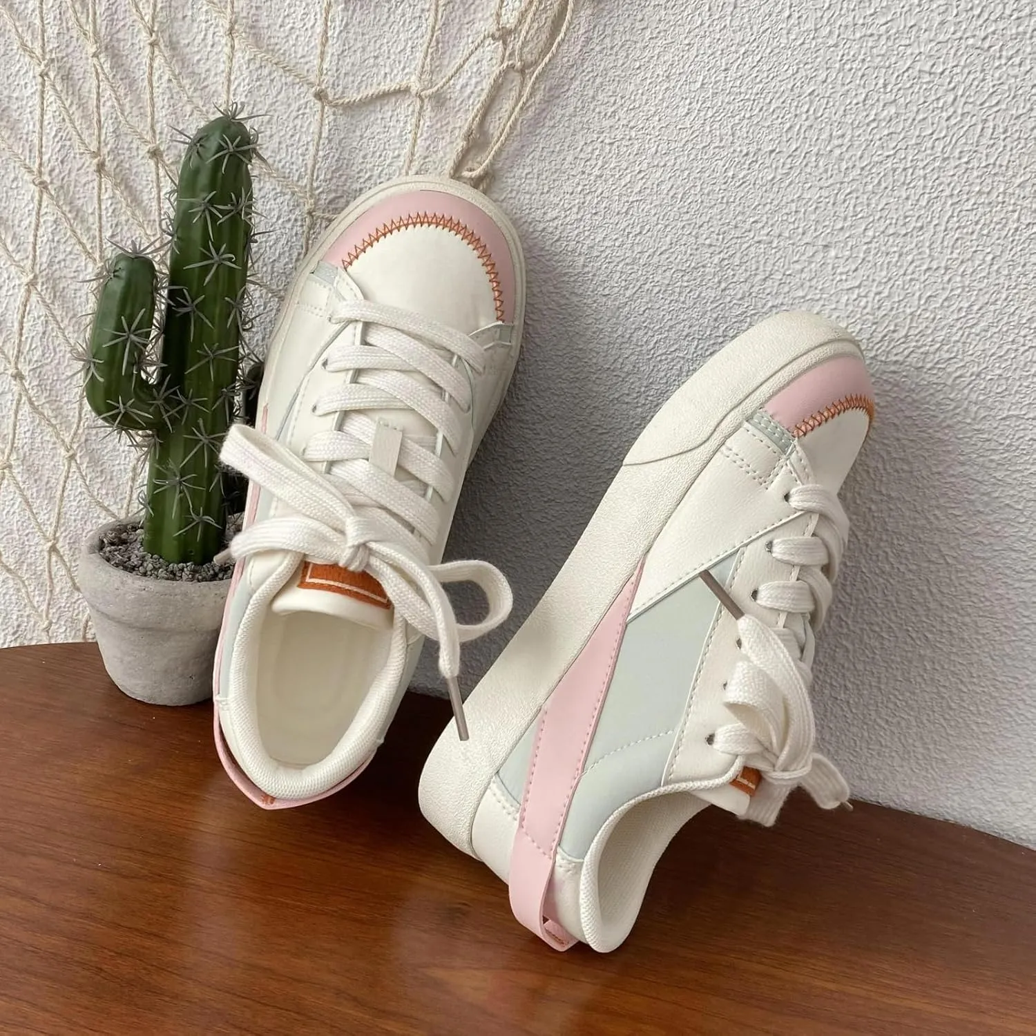 Y2K Cute Casual Sneakers for Women - Cute Plaid Shoes Chunky Rope Lace-up Fashion Comfortable White Shoes